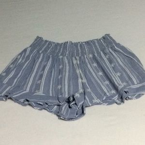 American Eagle outfitters  100% polyester shorts.  W87